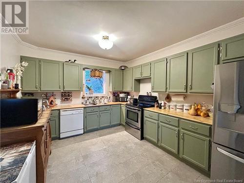 9 King Street, Campbellton, NB - Indoor Photo Showing Kitchen With Double Sink