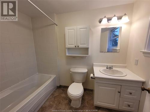 830 Jane Street, North Bay, ON - Indoor Photo Showing Bathroom