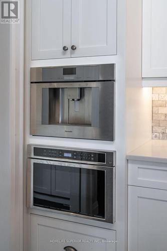 580 Indian Point Road, Kawartha Lakes, ON - Indoor Photo Showing Kitchen