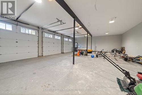 580 Indian Point Road, Kawartha Lakes, ON - Indoor Photo Showing Garage