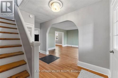 1876 Beachburg Road E, Whitewater Region, ON - Indoor Photo Showing Other Room