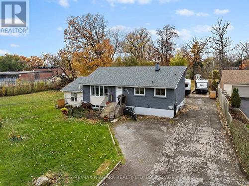 1 Woodside Drive, Port Colborne (877 - Main Street), ON - Outdoor