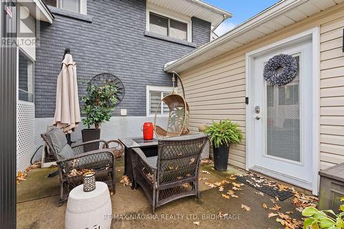 1 Woodside Drive, Port Colborne (877 - Main Street), ON - Outdoor With Exterior