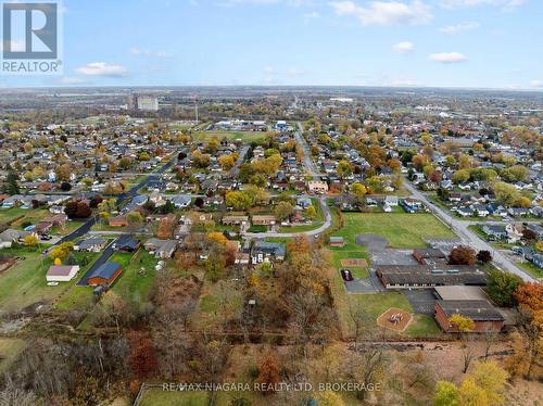 1 Woodside Drive, Port Colborne (877 - Main Street), ON - Outdoor With View