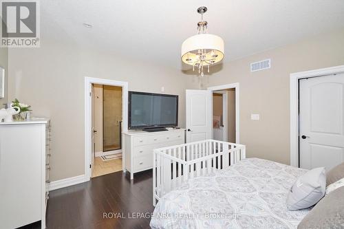 5784 Ironwood Street, Niagara Falls (219 - Forestview), ON - Indoor Photo Showing Bedroom