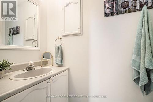 148 Charles Street, Arnprior, ON - Indoor Photo Showing Bathroom