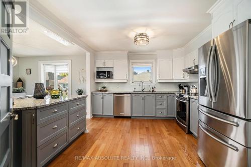 148 Charles Street, Arnprior, ON - Indoor Photo Showing Kitchen