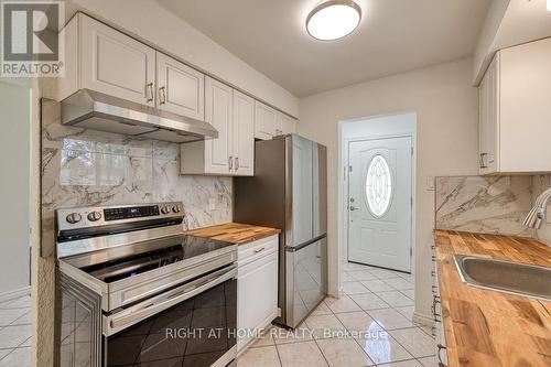 751 Boyle Drive, Woodstock (Woodstock - South), ON - Indoor Photo Showing Kitchen