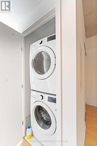 306 - 203 Catherine Street, Ottawa, ON - Indoor Photo Showing Laundry Room