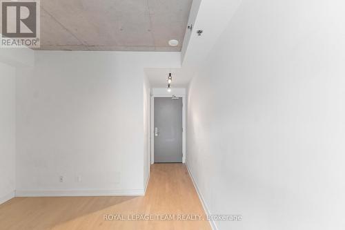 306 - 203 Catherine Street, Ottawa, ON - Indoor Photo Showing Other Room