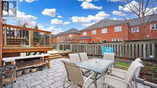 423 Seneca Court, Newmarket, ON - Outdoor With Deck Patio Veranda