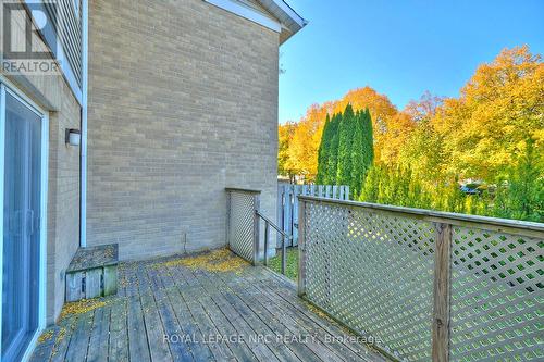 2 - 38 Elma Street, St. Catharines (443 - Lakeport), ON - Outdoor With Exterior