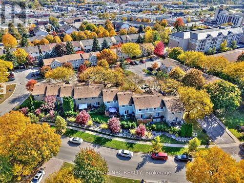 2 - 38 Elma Street, St. Catharines (443 - Lakeport), ON - Outdoor With View