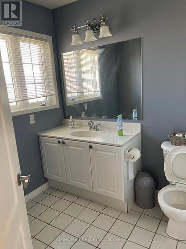 3444 Sunlight Street, Mississauga, ON - Indoor Photo Showing Bathroom