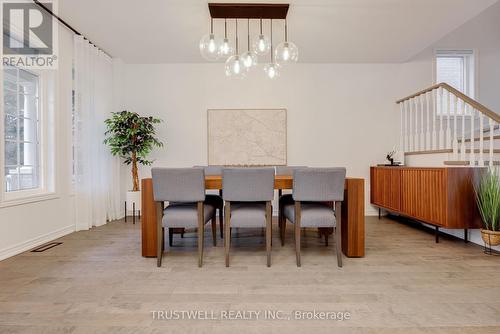 60 Fontebella Avenue, Vaughan, ON - Indoor Photo Showing Dining Room