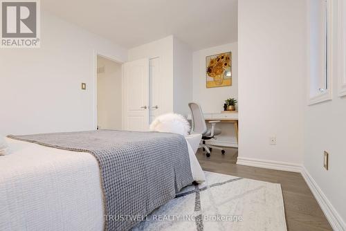 60 Fontebella Avenue, Vaughan, ON - Indoor Photo Showing Bedroom