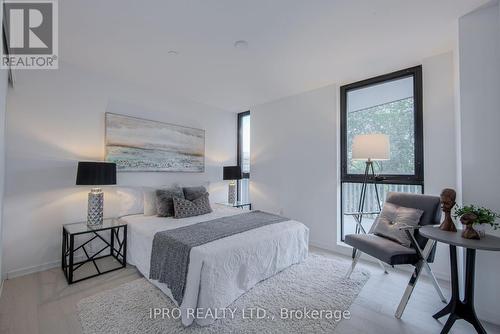 405 - 41 Dovercourt Road, Toronto, ON - Indoor Photo Showing Bedroom