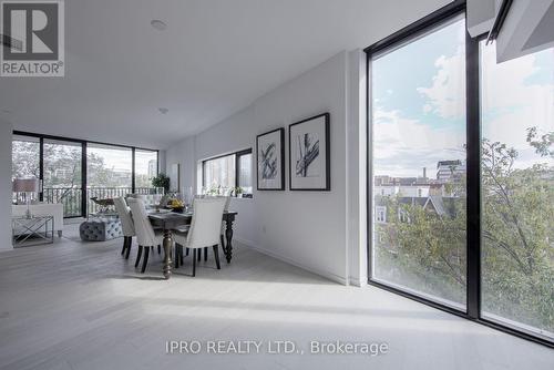 405 - 41 Dovercourt Road, Toronto, ON - Indoor Photo Showing Dining Room