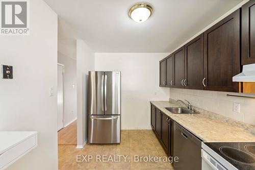 2651 Pimlico Crescent, Ottawa, ON - Indoor Photo Showing Kitchen