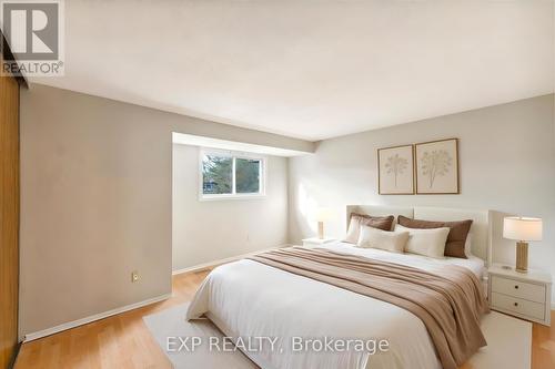 2651 Pimlico Crescent, Ottawa, ON - Indoor Photo Showing Bedroom