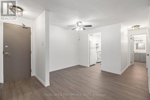 402 - 6532 Bilberry Drive, Ottawa, ON - Indoor Photo Showing Other Room