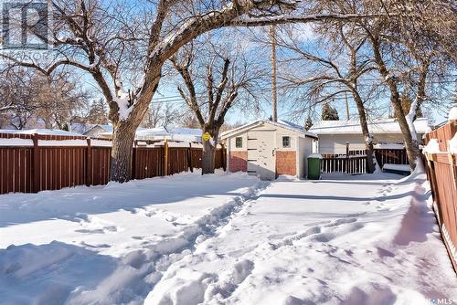 2072 Princess Street, Regina, SK - Outdoor