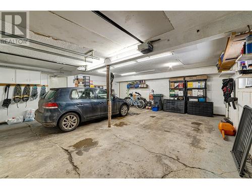 1382 Cypress Drive, Sparwood, BC - Indoor Photo Showing Garage