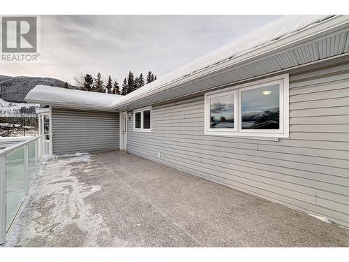 1382 Cypress Drive, Sparwood, BC - Outdoor With Exterior