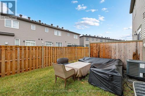 836 Dynasty Street E, Ottawa, ON - Outdoor With Exterior