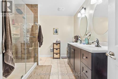 103 Willowbank Road E, Gananoque, ON - Indoor Photo Showing Bathroom