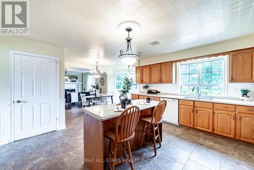 11 Ashton Lane, Scugog (Port Perry), ON - Indoor Photo Showing Kitchen