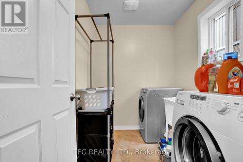 1567 Glenbourne Drive, Oshawa (Pinecrest), ON - Indoor Photo Showing Laundry Room