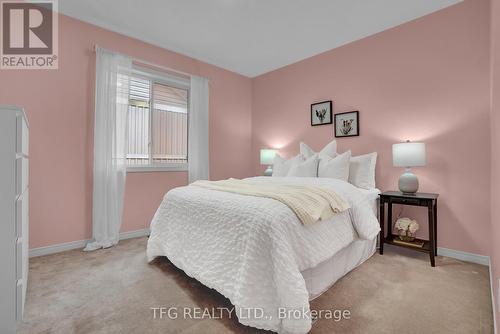 1567 Glenbourne Drive, Oshawa (Pinecrest), ON - Indoor Photo Showing Bedroom