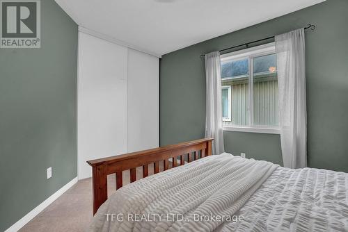 1567 Glenbourne Drive, Oshawa (Pinecrest), ON - Indoor Photo Showing Bedroom