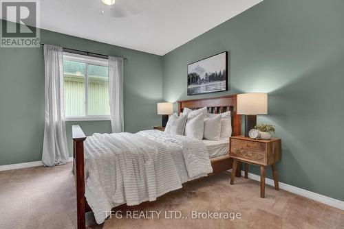 1567 Glenbourne Drive, Oshawa (Pinecrest), ON - Indoor Photo Showing Bedroom