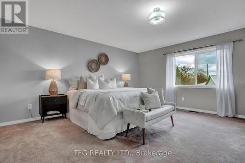 1567 Glenbourne Drive, Oshawa (Pinecrest), ON - Indoor Photo Showing Bedroom