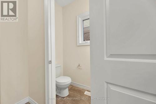 33 - 1030 Oakcrossing Gate, London, ON - Indoor Photo Showing Bathroom