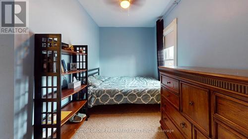 25 Locust Street, St. Thomas, ON - Indoor Photo Showing Bedroom