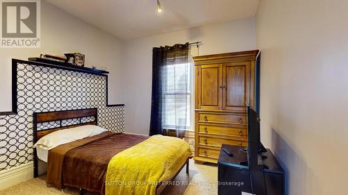 25 Locust Street, St. Thomas, ON - Indoor Photo Showing Bedroom