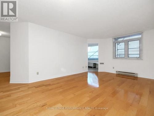 609 - 1025 Grenon Avenue, Ottawa, ON - Indoor Photo Showing Other Room