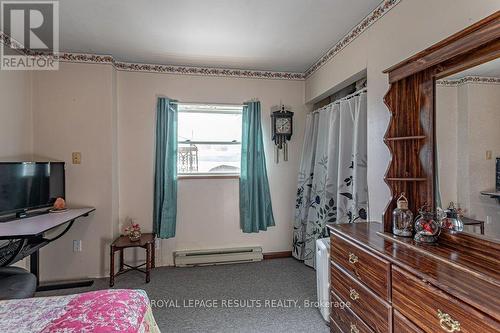 3349 Old Dexter Line, Central Elgin (Sparta), ON - Indoor Photo Showing Bedroom