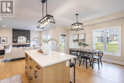 1615 Upper West Avenue, London, ON - Indoor Photo Showing Dining Room