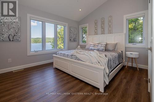 1744 Papineau Lake Road, Hastings Highlands, ON - Indoor Photo Showing Bedroom