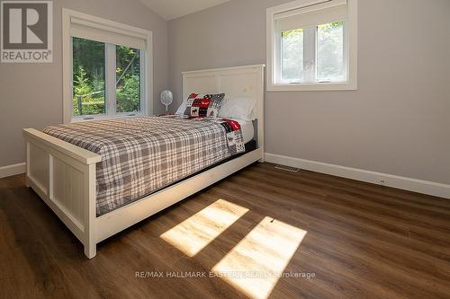 1744 Papineau Lake Road, Hastings Highlands, ON - Indoor Photo Showing Bedroom