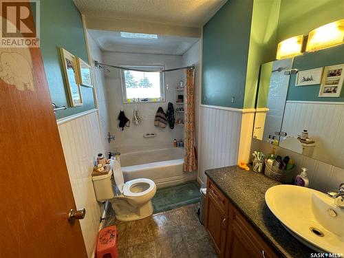 Acreage Near White Cap, Lomond Rm No. 37, SK - Indoor Photo Showing Bathroom