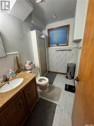 Acreage Near White Cap, Lomond Rm No. 37, SK - Indoor Photo Showing Bathroom