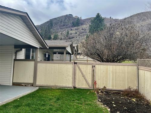 8-4210 Alexis Park Drive, Vernon, BC - Outdoor