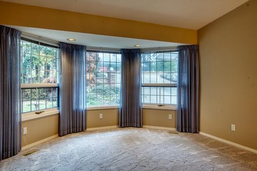 4587 Postill Drive, Kelowna, BC - Indoor Photo Showing Other Room