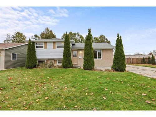 27 Vanier Drive, Chatham, ON 