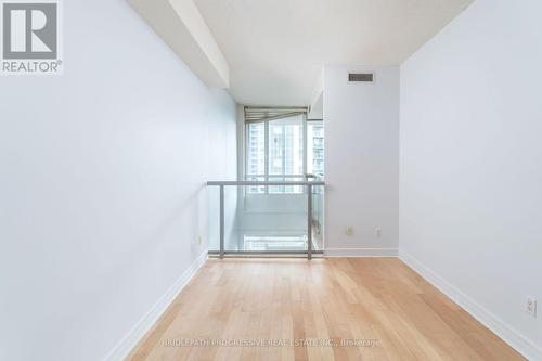 509 - 1 Avondale Avenue, Toronto, ON - Indoor Photo Showing Other Room